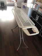 Tomado | Strijkplank | Wit - Rvs - Rood | Gebruikt, Ophalen, Gebruikt