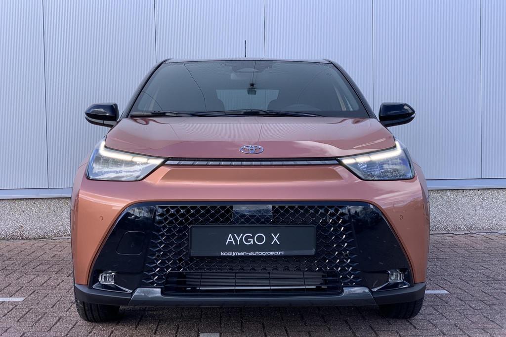 Toyota Aygo X Hybrid 115 envy | Camera | Apple Carplay | Sto, Stof, Overige kleuren, 4 stoelen, 116 pk