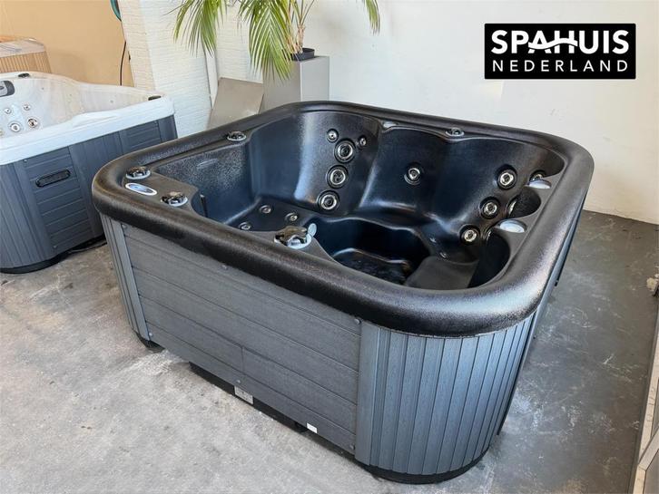 Jacuzzi spa Blackpool incl plaatsing en garantie, Tuin en Terras, Zwembad-toebehoren, Zo goed als nieuw, Overige typen, Ophalen of Verzenden