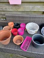 Potten, Tuin en Terras, Bloempotten, Ophalen, Rond, Zo goed als nieuw, Aardewerk