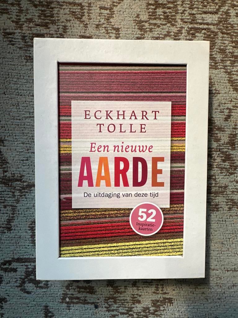 Eckhart Tolle - Een nieuwe aarde - Inspiratiekaarten, Boeken, Esoterie en Spiritualiteit, Ophalen of Verzenden, Zo goed als nieuw