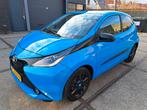 Toyota Aygo 1.0 VVT-I-X SPECIALE UITVOERING NIEUWSTAAT 5 DEU, Auto's, Toyota, Voorwielaandrijving, Stof, Gebruikt, Origineel Nederlands
