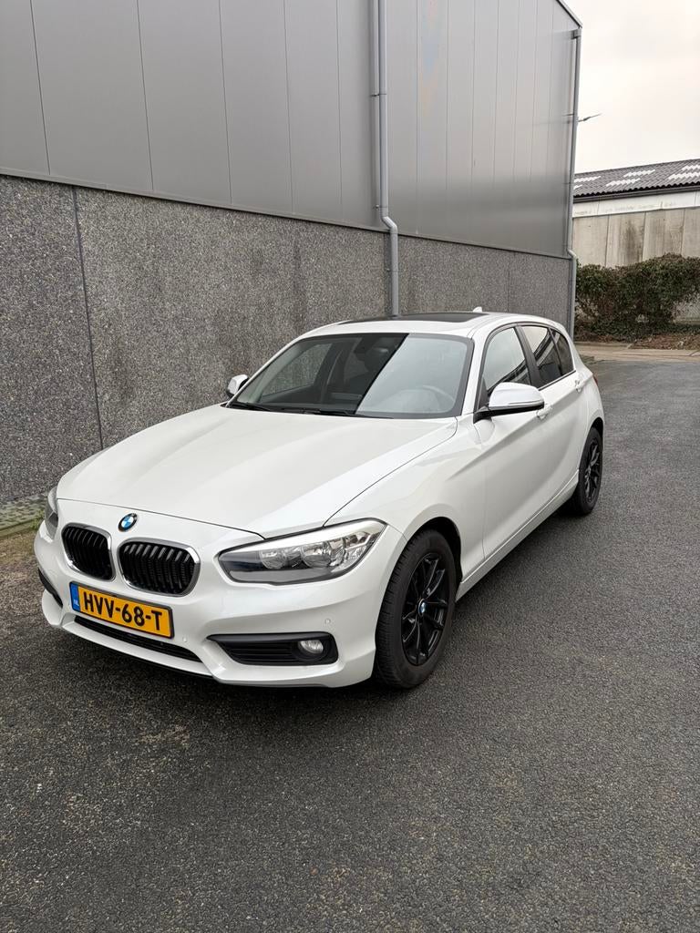 BMW 1-Serie 116i 109pk 2019 Wit, Auto's, 1-Serie, Achterwielaandrijving, 1280 kg, Wit