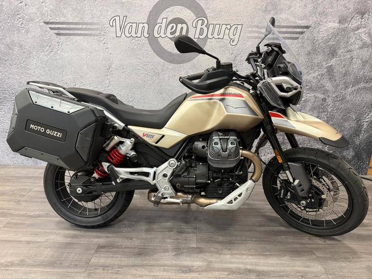MOTO GUZZI V 85 TRAVEL (bj 2025), Motoren, Motoren | Moto Guzzi, Bedrijf, Overig, meer dan 35 kW, 2 cilinders, Motorrijbewijs A