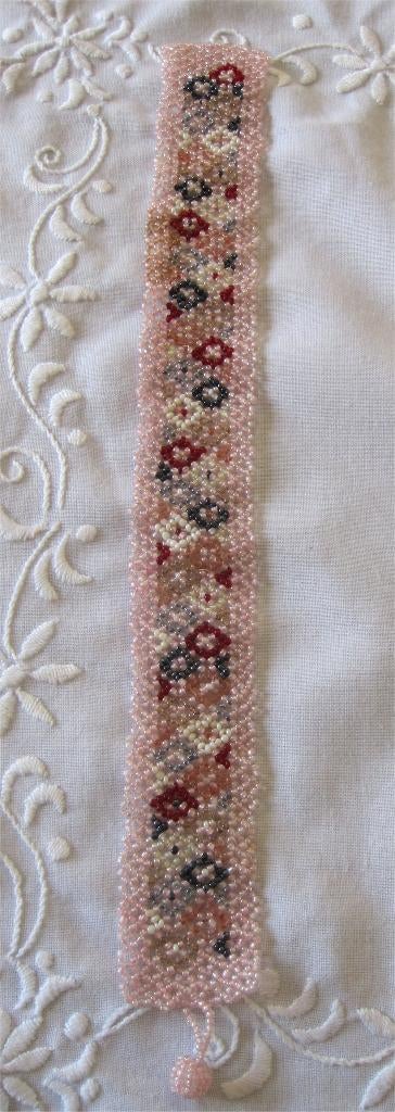 Boekenlegger, handwerk, gemaakt van kraaltjes, Ophalen of Verzenden, Nieuw, Overige onderwerpen