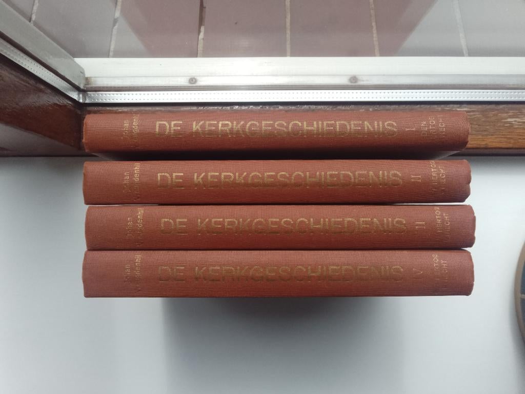 De kerkgeschiedenis (4 dln.) - Joh. Vreugdenhil, Ophalen of Verzenden, Zo goed als nieuw, Joh. Vreugdenhil, Christendom | Protestants