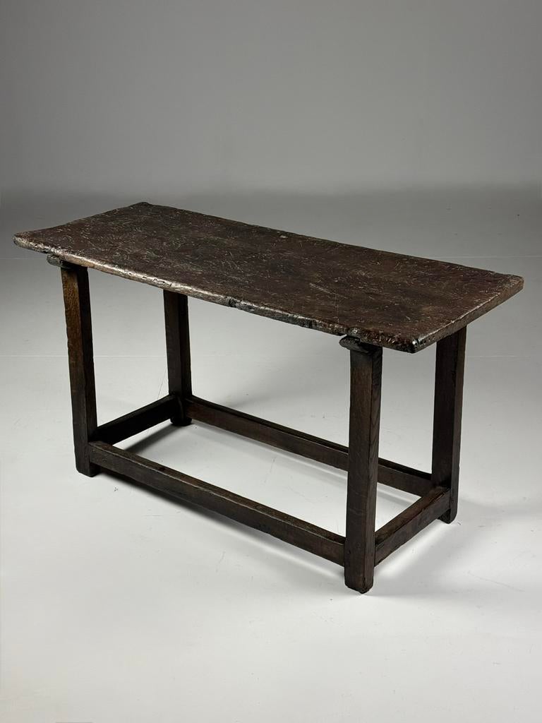 Franse tafel sidetable 18e eeuw