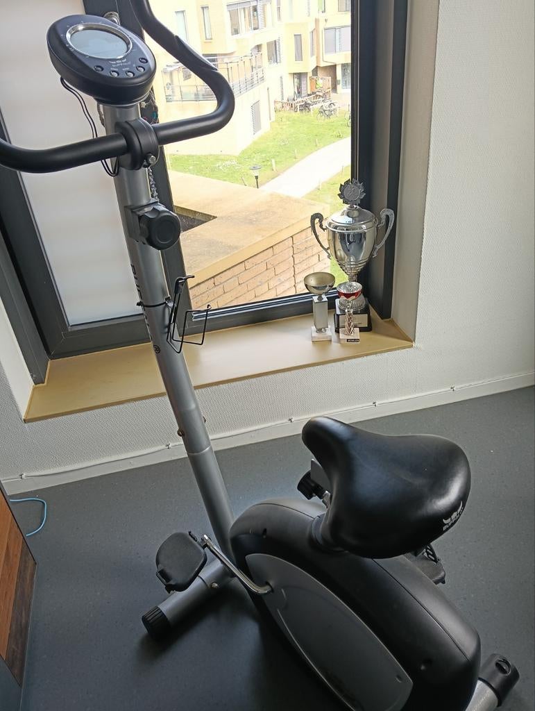 Buffalo Hometrainer - Zo goed als nieuw, Sport en Fitness, Ophalen