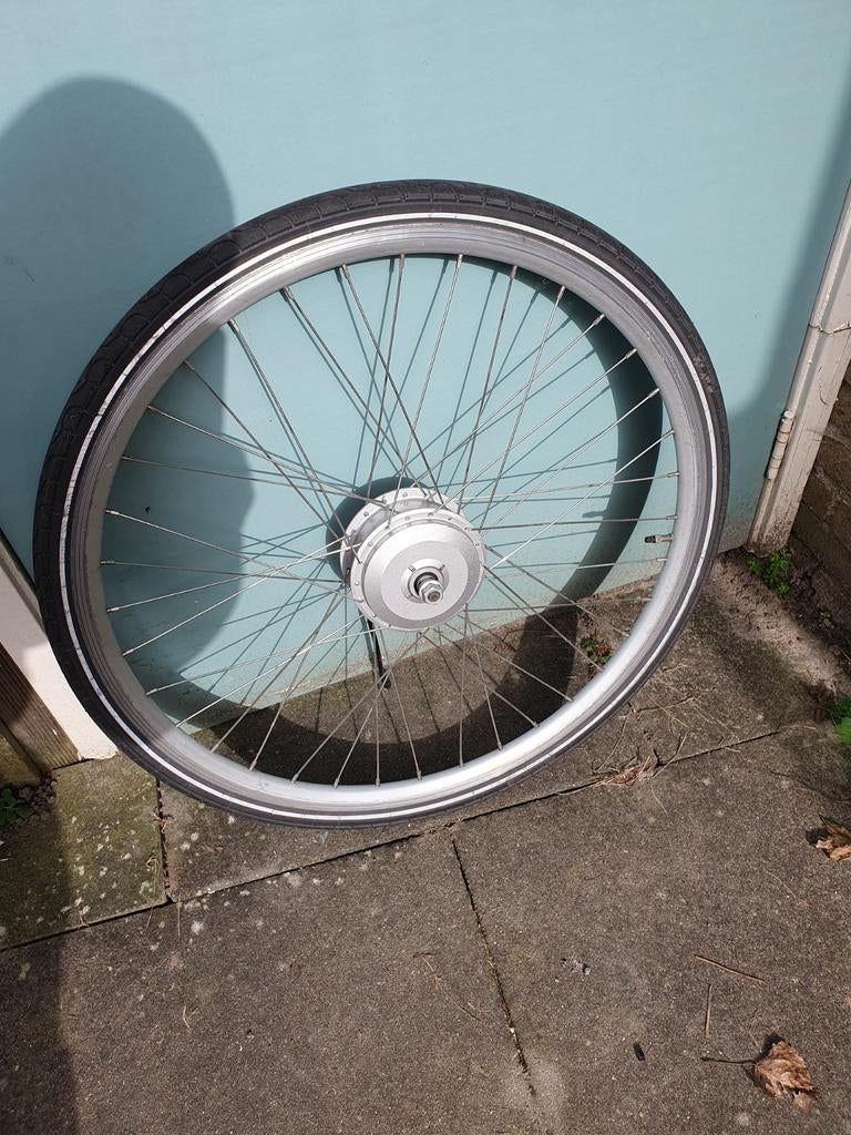 Vogue basic voorwielmotor 28inch, Fietsen en Brommers, Fietsonderdelen, Ophalen of Verzenden, Algemeen, Wiel