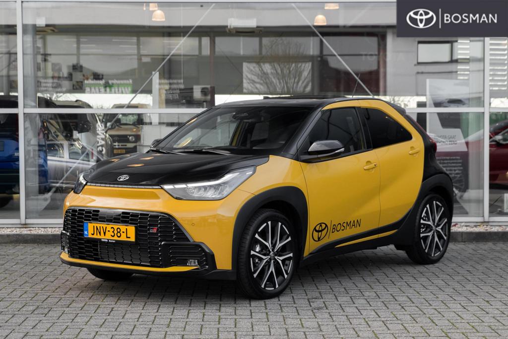 Toyota Aygo X Hybrid 115 GR Sport, Auto's, Toyota, Stof, Gebruikt, Euro 6, Overige kleuren