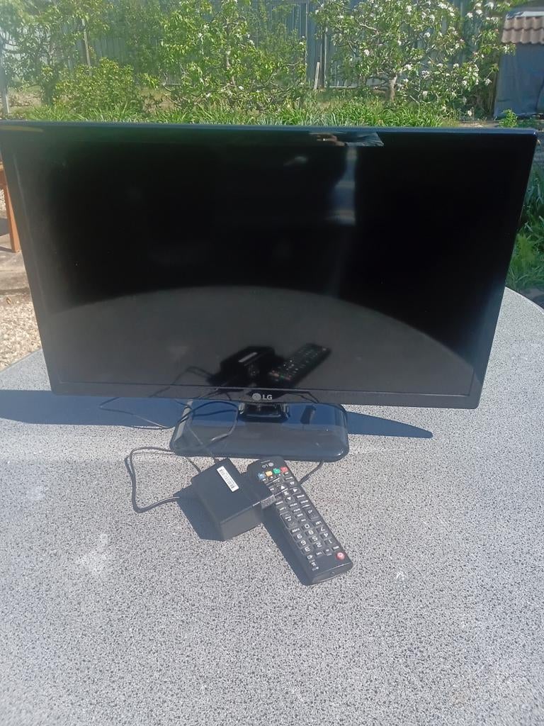 LG TV 55x33 cm met afstandsbediening, Ophalen, Gebruikt, 40 tot 60 cm, LG