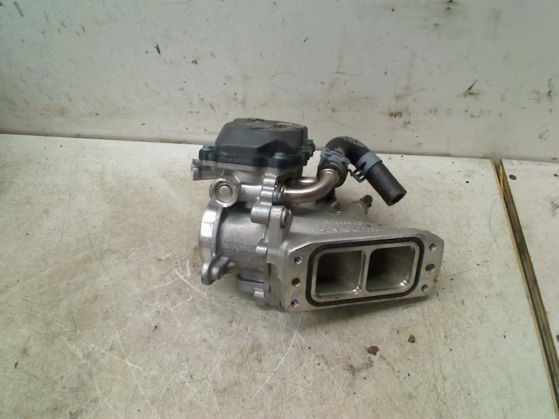 Gasklephuis Volkswagen Golf VII Variant (AUVV) 04L128059T, Gebruikt, Volkswagen, Volkswagen AG, Kundenbetreuung@volkswagen.de