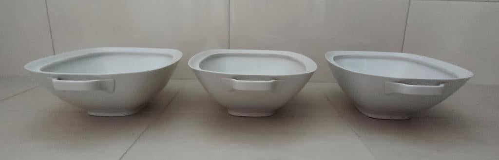 Dekschalen porselein Krautheim 3 stuks met 4 deksels, Ophalen of Verzenden, Effen, Porselein, Schaal of Schalen