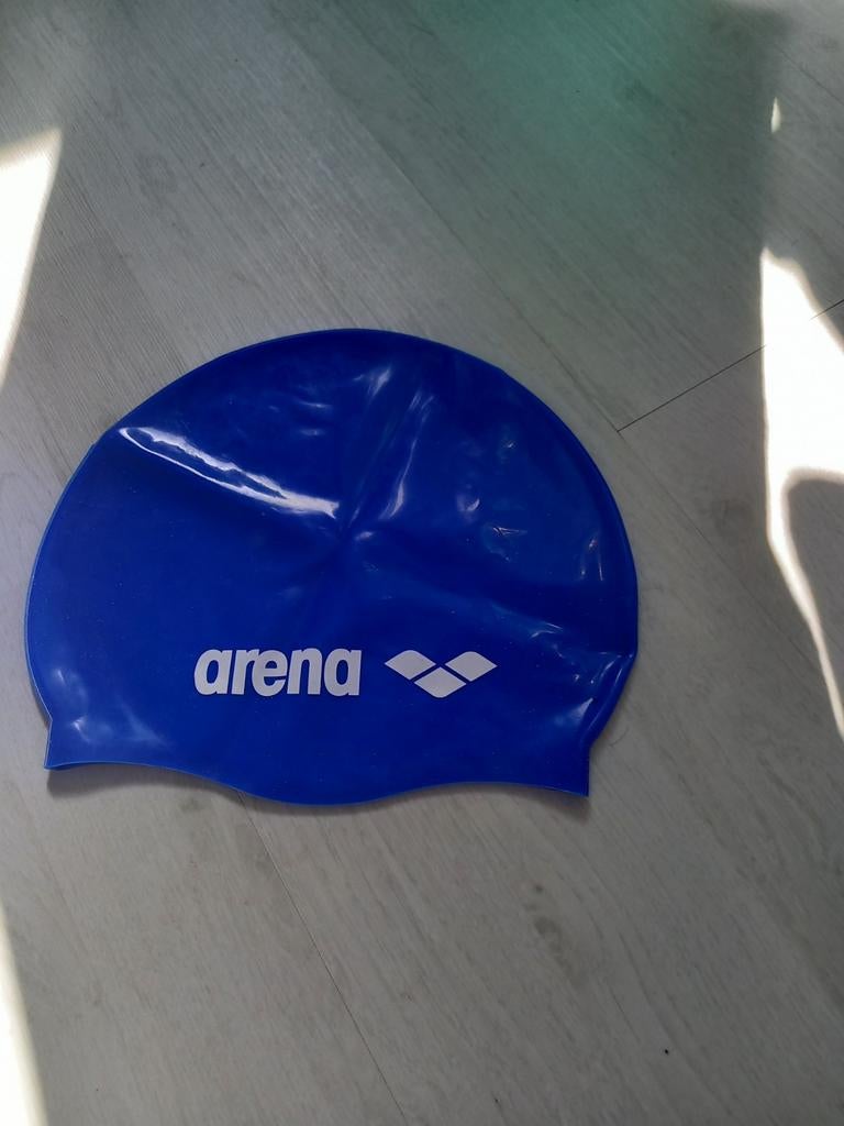 Arena badmuts, Ophalen