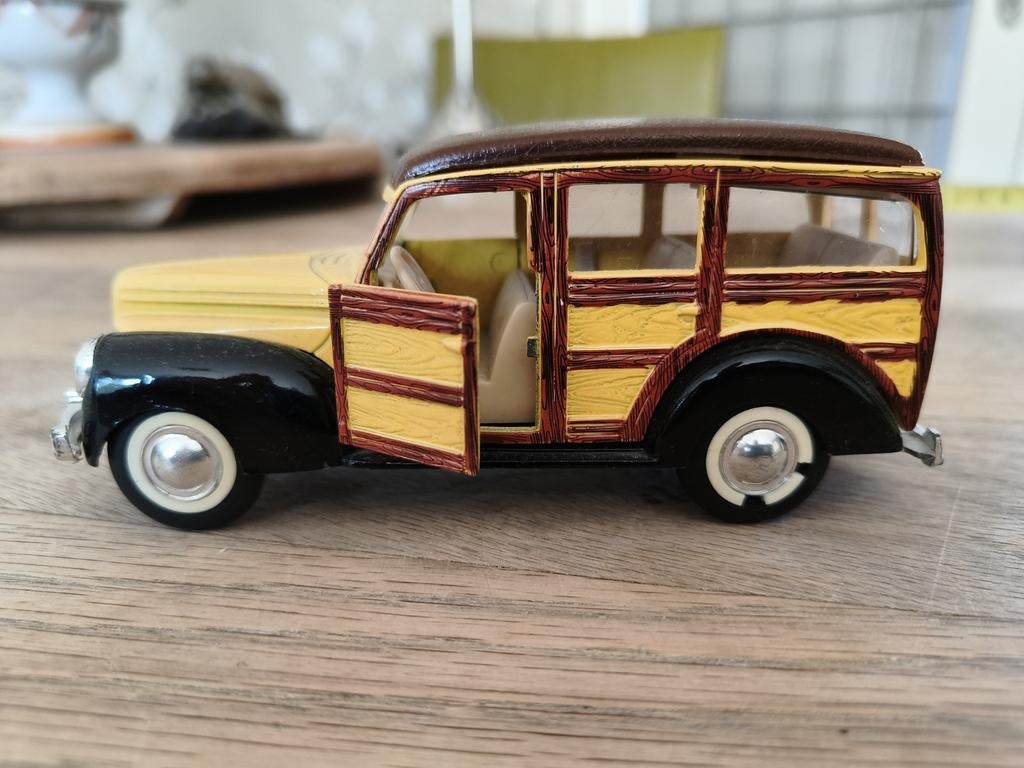 Model auto Woody, Hobby en Vrije tijd, Ophalen of Verzenden, Auto