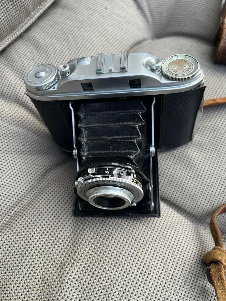 Agfa Isolette 4.5 Camera met Apotar 85mm F4.5 Lens, Ophalen of Verzenden, Gebruikt, Compact, Overige Merken