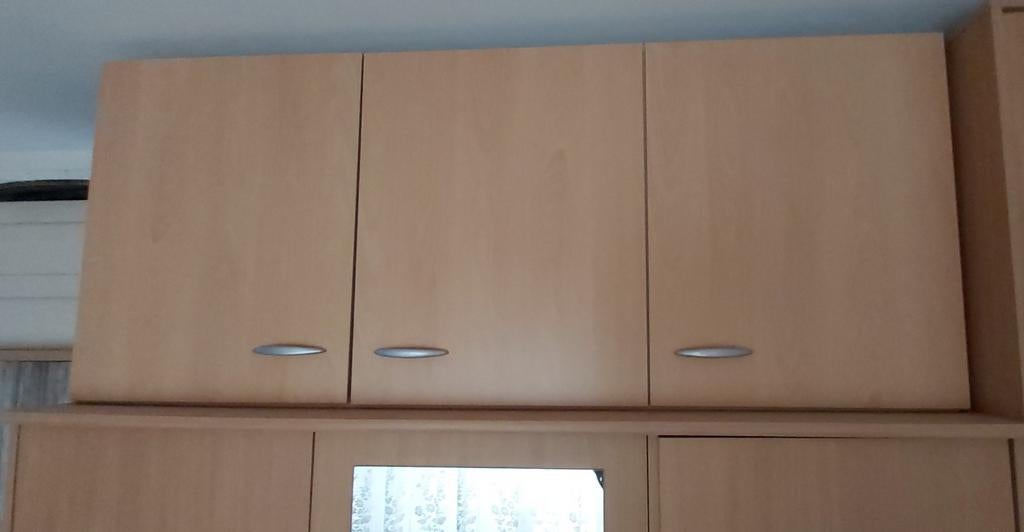 Zo goed als nieuwe bovenkast met 3 deuren, Huis en Inrichting, Kasten | Kledingkasten, Ophalen, 100 tot 150 cm, Zo goed als nieuw