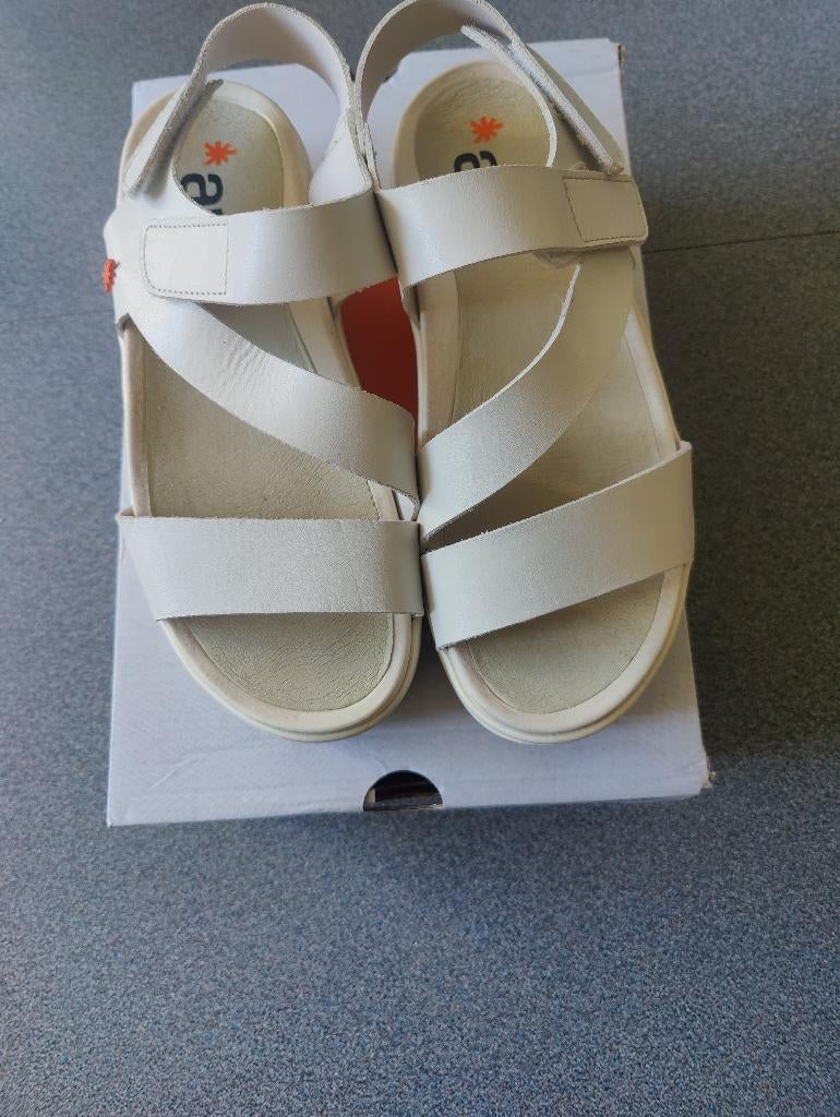 Sandalen Wit, Wit, Zo goed als nieuw, Art Brighton Sandalen, Sandalen of Muiltjes