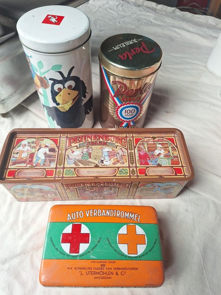 Vintage blik Bolletje Perla AH 100 jaar Peijnenburg 100 jaar, Verzamelen, Blikken, Ophalen of Verzenden, Gebruikt, Overige