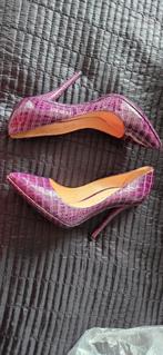 Nieuwe Casadei Pumps Maat 37 - Krokodillenprint Leer, Ophalen of Verzenden, Nieuw, Overige kleuren