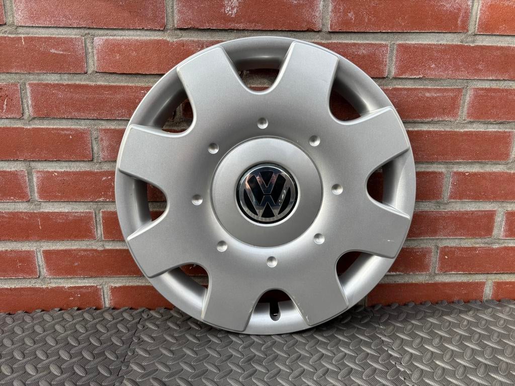 1 originele Volkswagen Caddy, Golf en Touran wieldop 16 inch, Auto diversen, Wieldoppen, Ophalen of Verzenden, Gebruikt