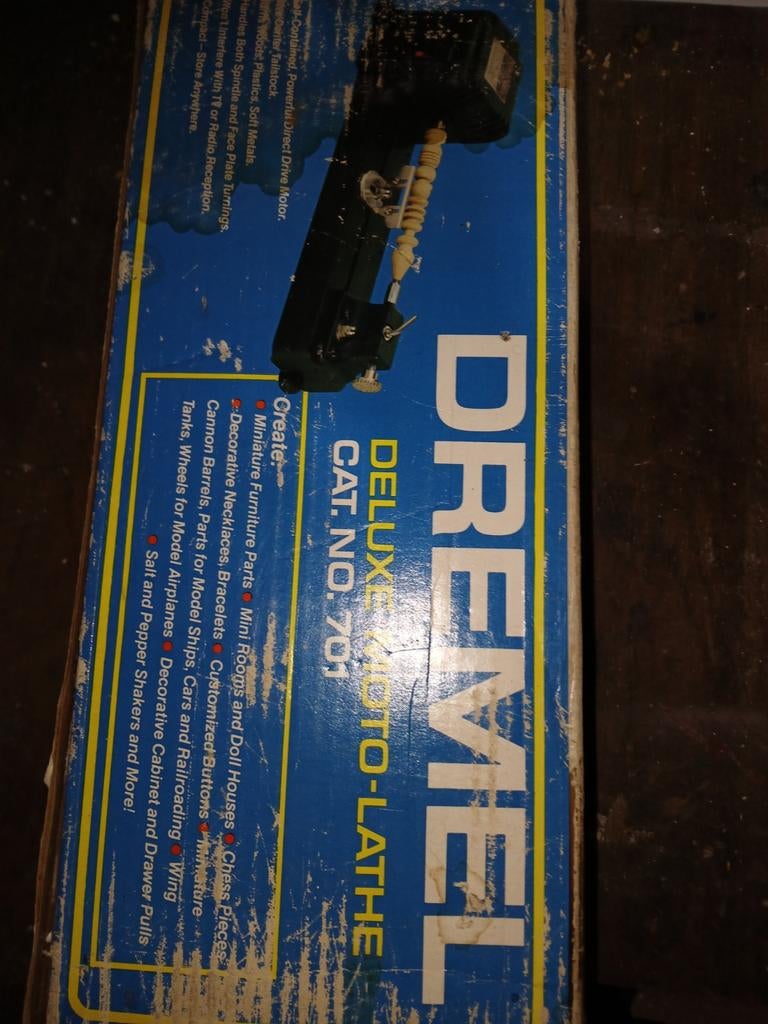 Dremel Deluxe Moto-Lathe Draaibank voor kratje amstel bier., Ophalen of Verzenden, Gebruikt, Houtdraaibank, Minder dan 500 mm