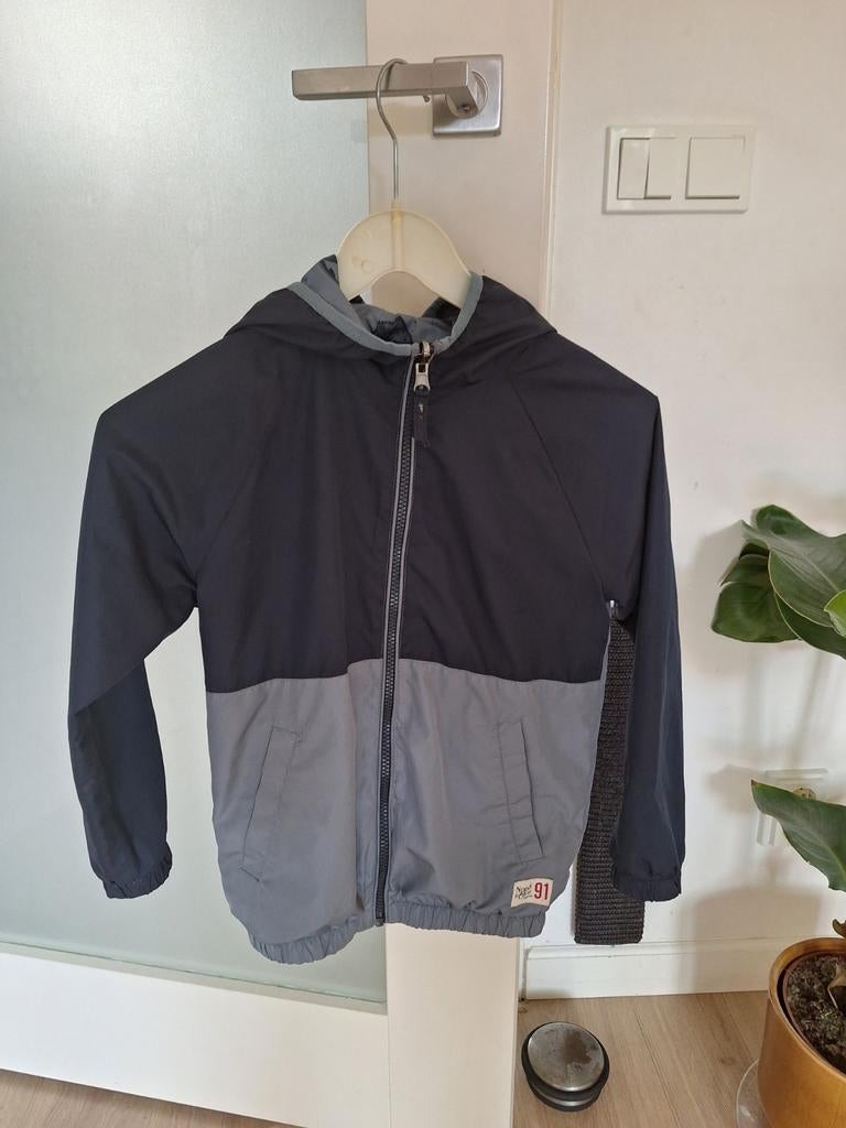 Reversible zomerjas blauw roggen, noppies 134 jongen, Gebruikt, Ophalen of Verzenden, Jongen, Noppies