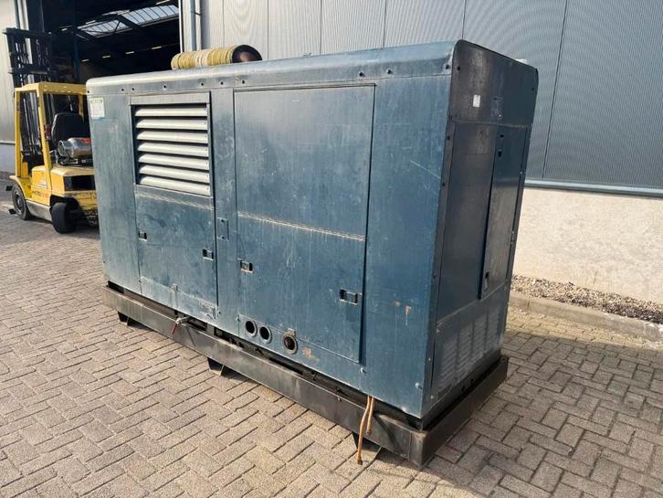Cummins 125 kVA Silent Noodstroom Generatorset Aggregaat, Zakelijke goederen, Machines en Bouw | Aggregaten, Ophalen of Verzenden