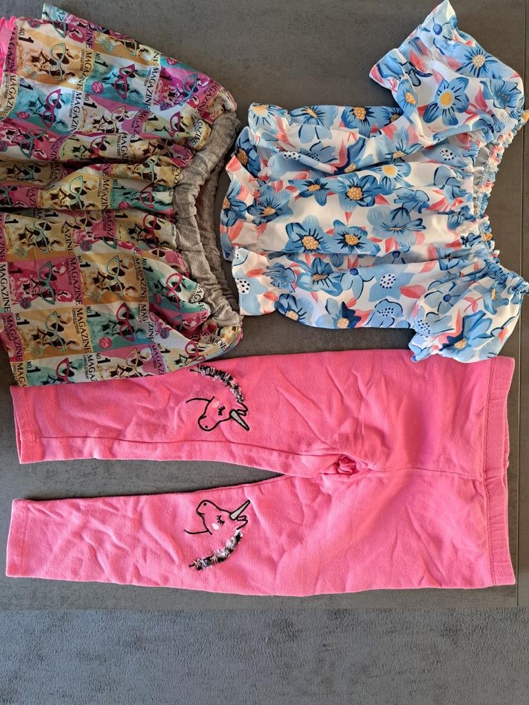 Zomer setje: shirtje, rokje, legging - Maat 116, Ophalen of Verzenden, Zo goed als nieuw, Meisje, Setje