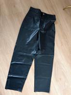 Vanilia leatherlook broek - Maat 36, Zwart, Ophalen of Verzenden, Zo goed als nieuw, Maat 36 (S)