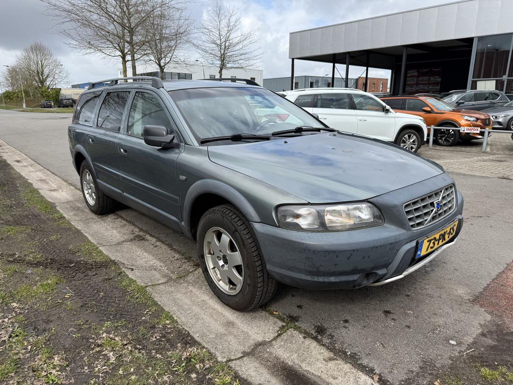 Volvo V70 Cross Country 2.4 T Geartr Comf AUTOMAAT HANDEL OF, Auto's, Volvo, V70, 2435 cc, Vierwielaandrijving, 93 €/maand