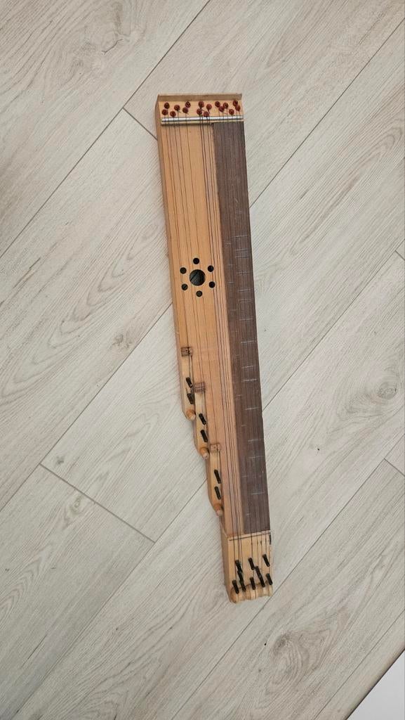 Citera: Hongaarse plankciter met 16 snaren, Muziek en Instrumenten, Snaarinstrumenten | Overige, Ophalen, Gebruikt, Citer