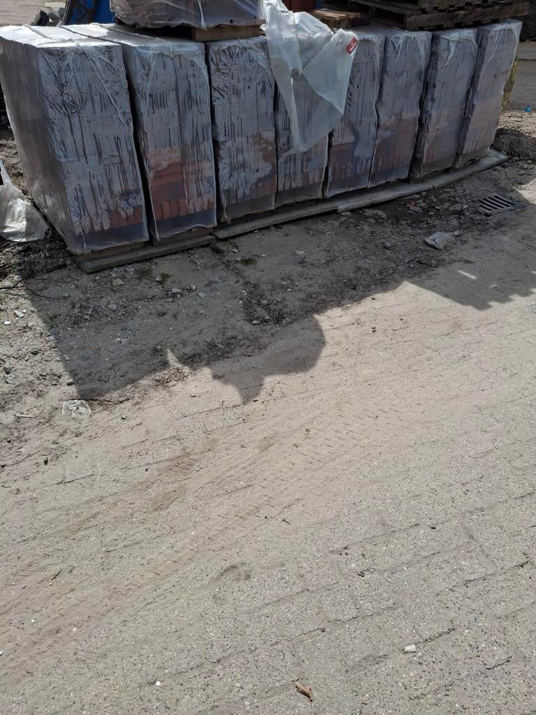 Metselstenen, Ophalen, Bakstenen