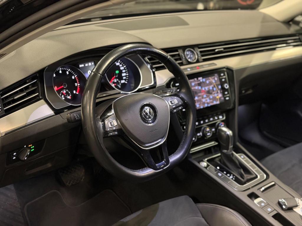 Volkswagen Passat Variant 1.5 TSI Highline Business R NAVI/L, 730 kg, Euro 6, 4 cilinders, 150 pk