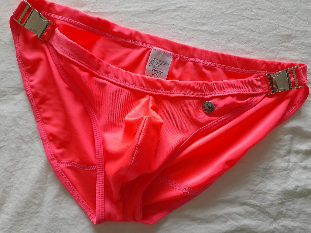 GIO zwemslip /tanga  mt: XL, Ophalen of Verzenden, Maat 56/58 (XL), Roze, Zwemslip