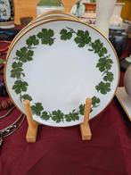 6 Porseleinen Borden Henneberg 1777 met Bladeren en Goud, Ophalen of Verzenden