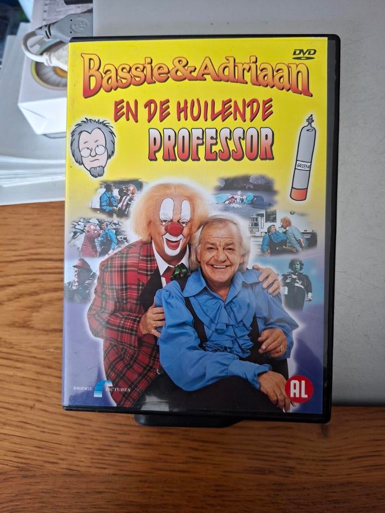 Bassie & Adriaan en de Huilende Professor DVD, Cd's en Dvd's, Dvd's | Kinderen en Jeugd, Avontuur, Alle leeftijden, Boxset, Ophalen of Verzenden