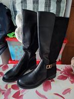 Dames laarzen maat 41, Kleding | Dames, Schoenen, Ophalen of Verzenden, Nieuw, Zwart, Hoge laarzen
