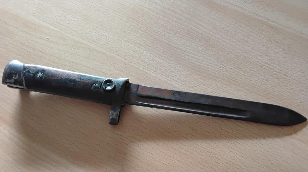 Bajonet Carcano M 38 plooimodel, Verzamelen, Verzenden, Mes of Dolk