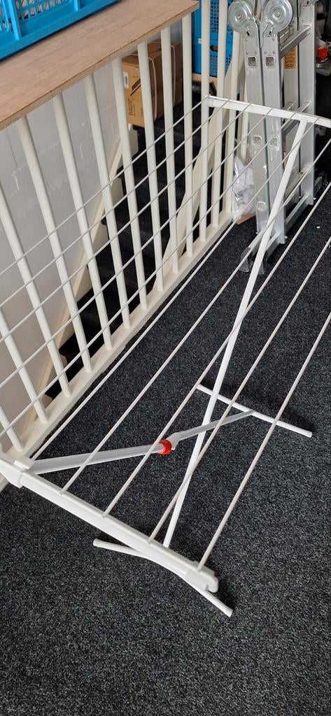 Leifheit Classic 100 Easy droogrek - 10m drooglengte, Ophalen, Info@leifheit.com, Leifheit, Leifheit AG, Leifheitstraße 1, 56377 Nassau, Duitsland