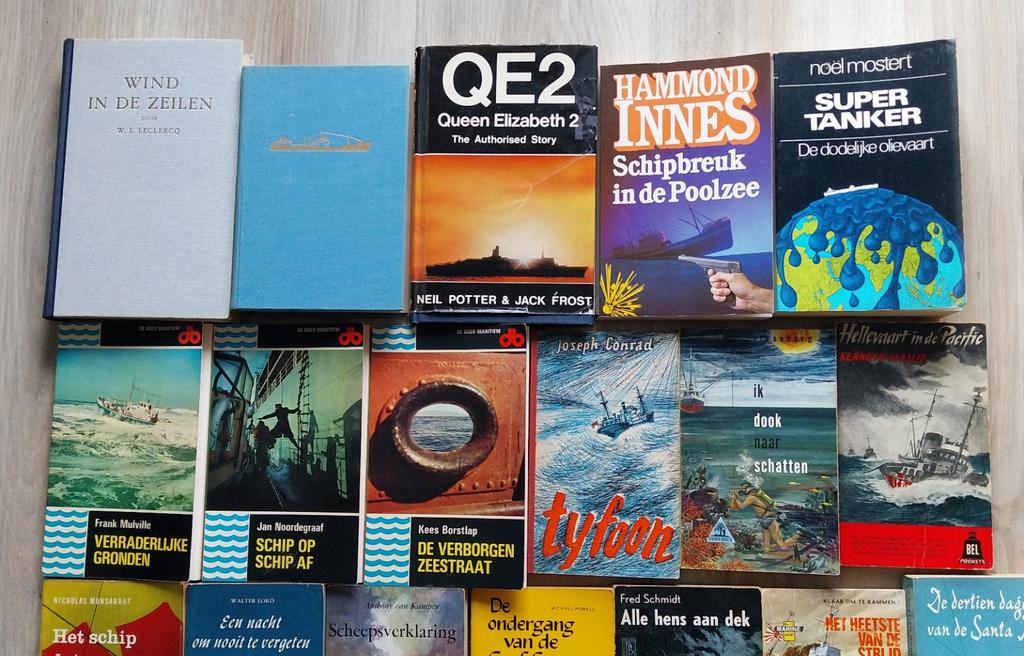 24 Boeken / pockets betreffende scheepvaart., Verzamelen, Scheepvaart, Ophalen of Verzenden