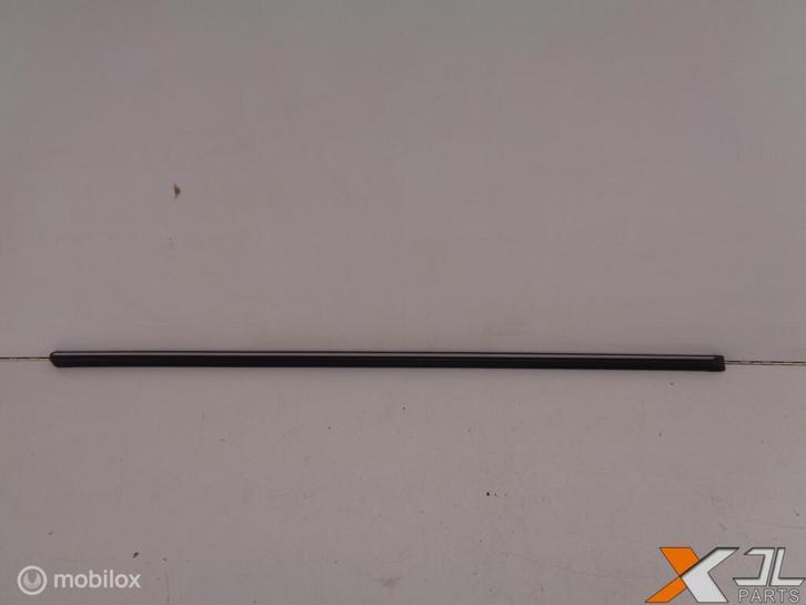 A1236900880 SIERLIJST RECHTS ACHTERPORTIER NEW OLD STOCK, Auto-onderdelen, Carrosserie en Plaatwerk, Mercedes-Benz, Nieuw, Ophalen of Verzenden