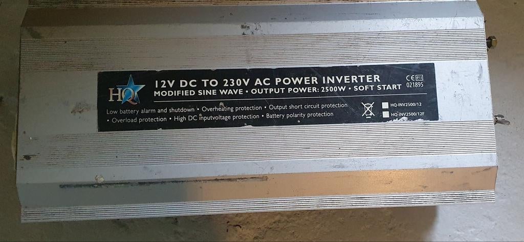 Omvormer 12V naar 230V, Ophalen of Verzenden, Zo goed als nieuw