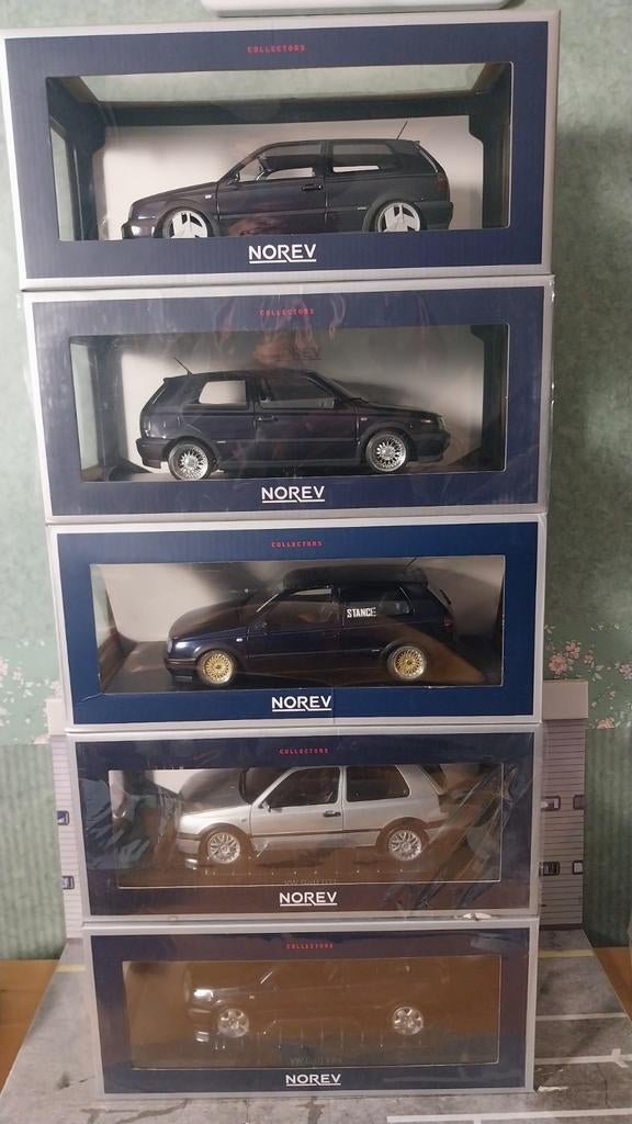 Verzameling volkswagen golf 3, Hobby en Vrije tijd, Modelauto's | 1:18, Ophalen of Verzenden, Nieuw, Auto, Norev