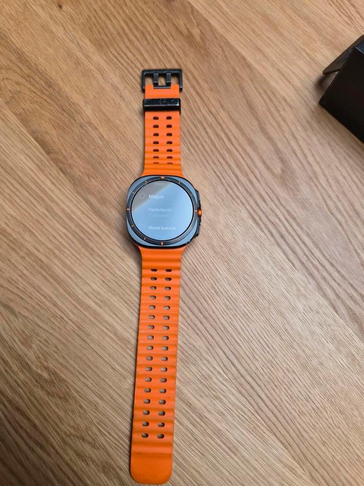 Samsung Galaxy Watch Ultra, Sieraden, Tassen en Uiterlijk, Smartwatches, Zo goed als nieuw, Android, Conditie, Ophalen of Verzenden