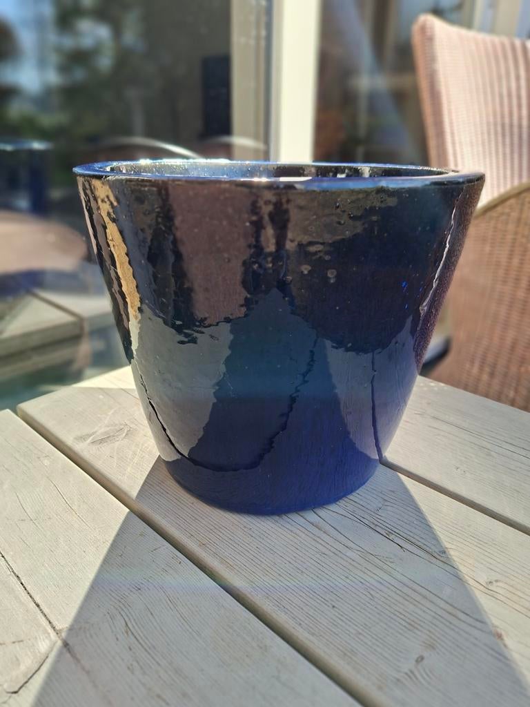 Mooie grote diepblauwe Buitenpot !, Tuin en Terras, Bloempotten, Ophalen, Rond, Aardewerk, Minder dan 40 cm