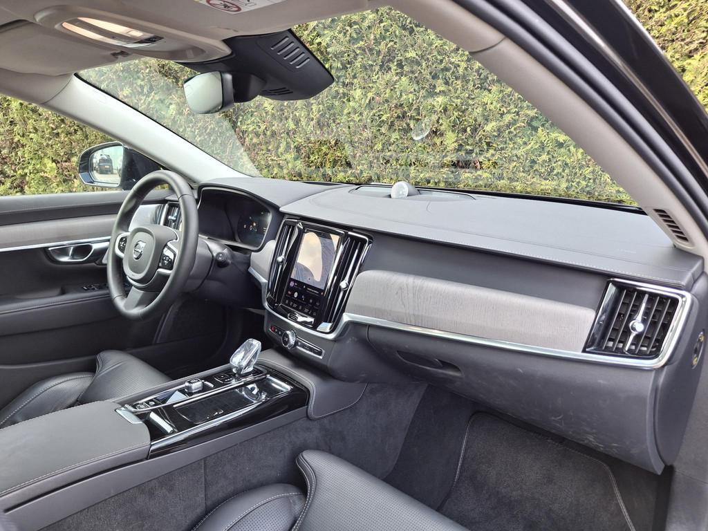 Volvo V90 2.0 T8 Plug-in hybrid AWD Ultra Dark | Bowers & Wi, Auto's, Volvo, Automaat, 12 maanden, Euro 6, 4 cilinders
