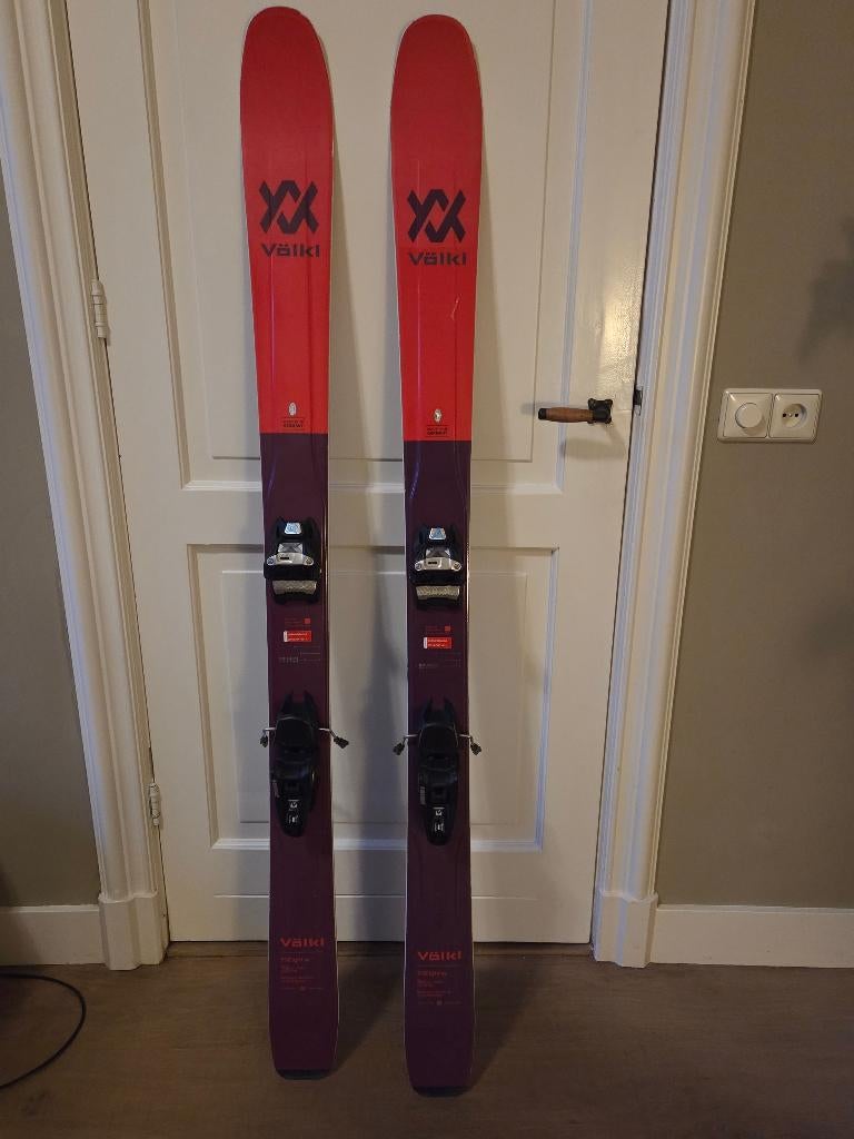 Volkl All Mountainskies, 3 weken op geskied, 163 cm, Sport en Fitness, Skiën en Langlaufen, Overige merken, 160 tot 180 cm, Gebruikt