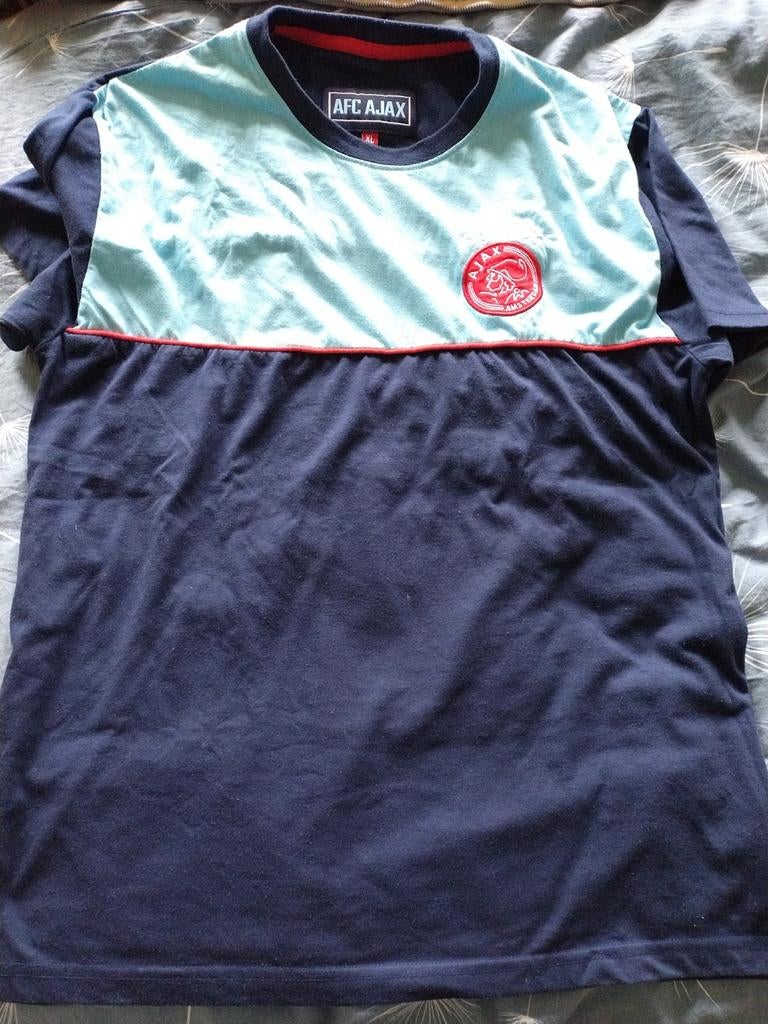 Ajax T shirt uit 2020-2021 (?), Verzamelen, Sportartikelen en Voetbal, Ophalen of Verzenden, Gebruikt, Ajax, Shirt