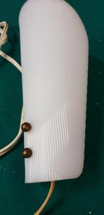 wandlamp vintage, jaren 50, wit kunststof, Ophalen of Verzenden, 'T Olde Gre-j, Info@toldegrej.nl, Endepoelstraat 20f Didam